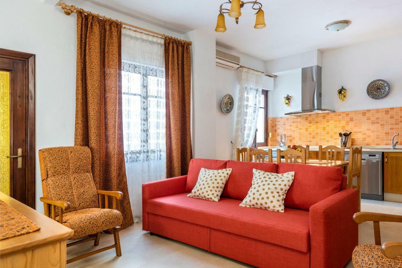 Hsh Suites Barrio Santa Cruz Севилья Экстерьер фото